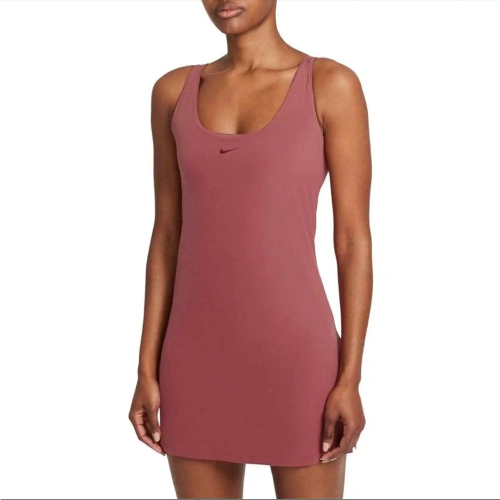 Nike Bliss Luxe Women's Training Dress Tennis Large Medium Rust Workout Slim Fit
